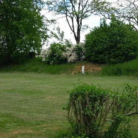Camping De Bairon Le Chesne (Ardennes)